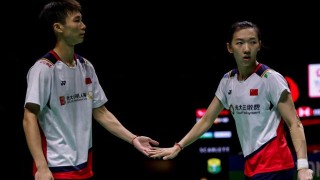 半岛体育-瑞士赛国羽男单一轮游 混双希望之星夺冠挽回颜面