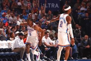 半岛体育官方入口-恐怖⚡️雷霆赛季50次净胜对手两位数 平63年前湖人所创历史纪录