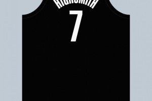 篮网记者：海史密斯新东家身披7号 热火时期24号球衣曾热销