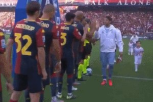 半场：尤文0-0热那亚，戴维错失良机，加蒂造险